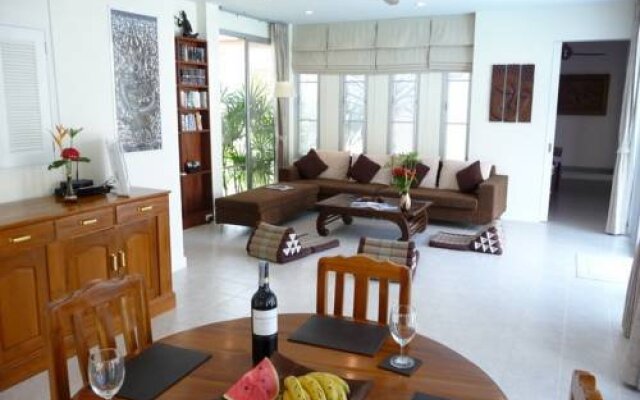 Villa Thailee