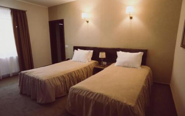 C&C Residence Hotel