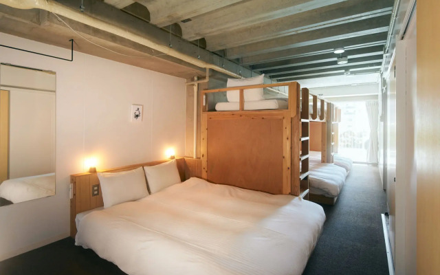 Common de - Hostel & Bar -
