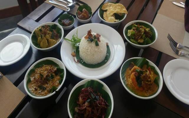 Palmera Eco Resort Nilaveli