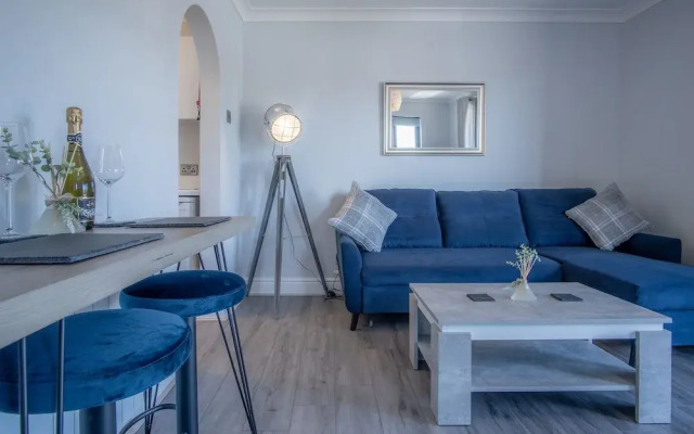 Marina View - 1 Bed Apartment - Neyland