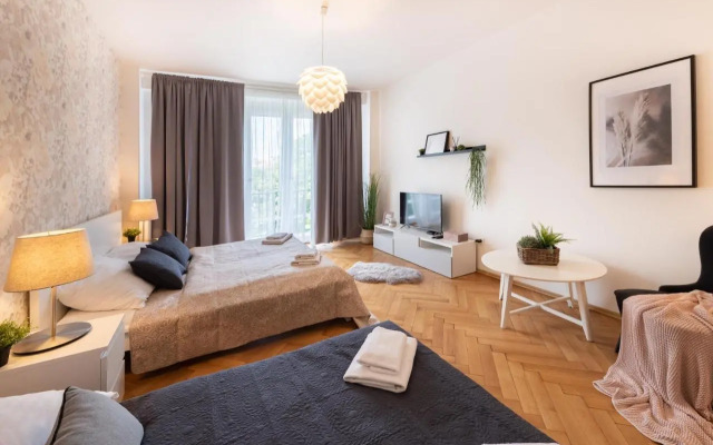 Luxury apartment in prime location