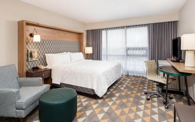 Holiday Inn Toronto Airport East by IHG