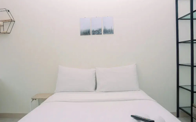 Best and Stylish Studio Unit Springlake Summarecon Apartment