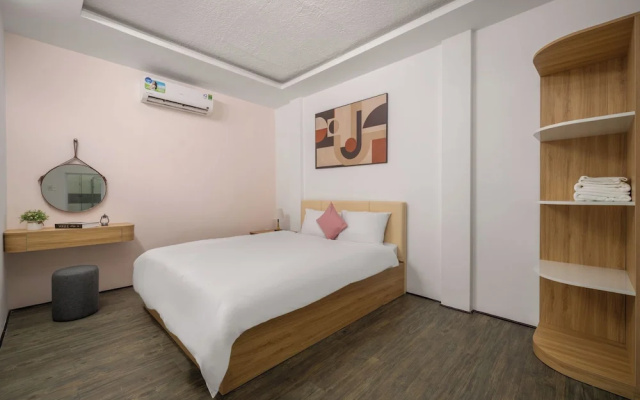 Cam On Luxury Pool 4BR Villa by the Beach – Guest Rooms – Da Nang