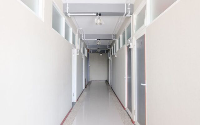 Oyo 1119 Gendhis Gallery Syariah