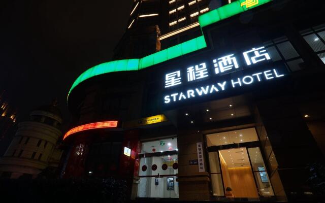 Starway Hotel Yibin Laiyin