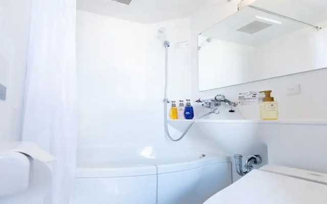 Kawarayamachi Crystal Hotel