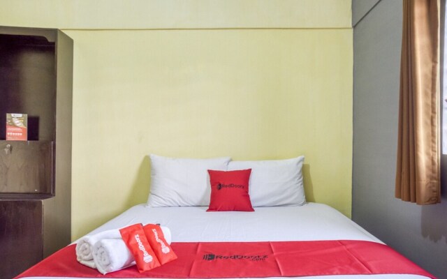 Kota Kembang by RedDoorz