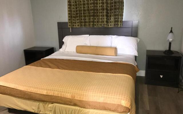 Belmont Inn And Suites
