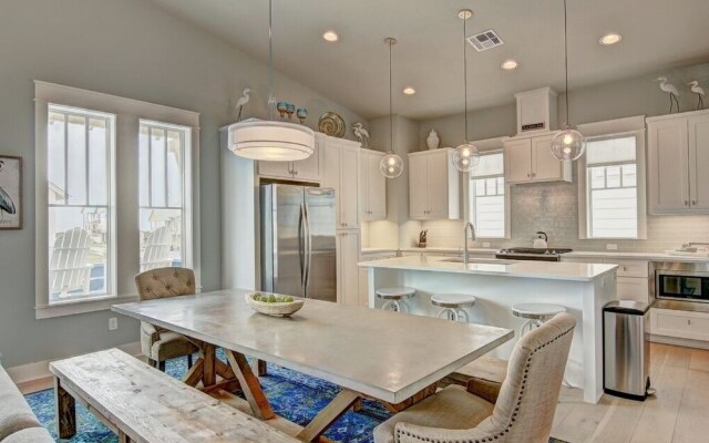 Vitamin Sea At Sunflower Beach