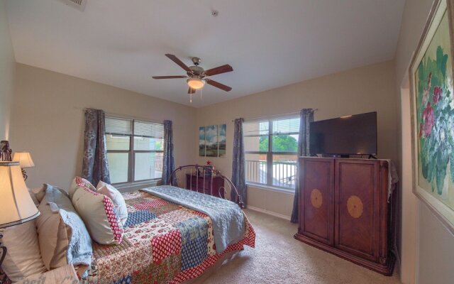 Riverview Terrace Rg 203 3 Bedroom Condo by RedAwning