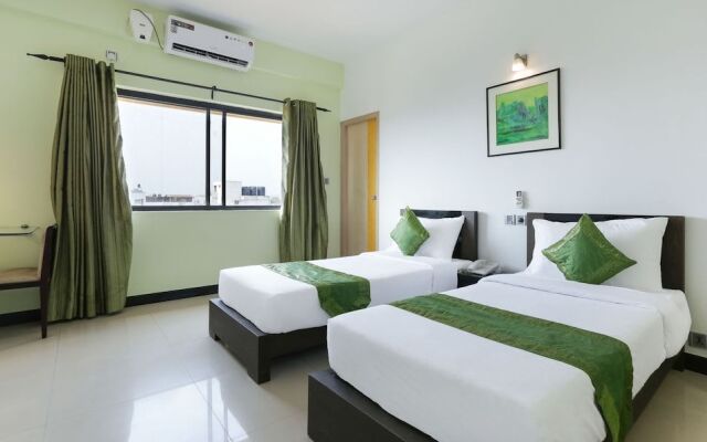 White Canvas Hotel