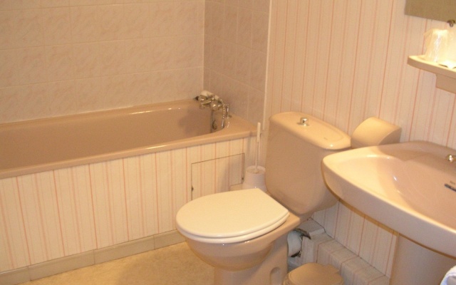 Hôtel Le Saint Pierre à St-Pierre de Chignac en Périgord