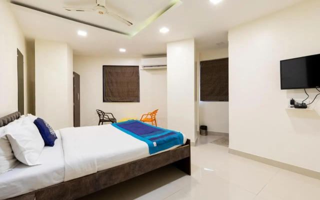 OYO Rooms 595 Mumbai Central