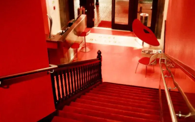 Keating Hotel