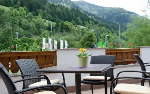 Garni Grünau