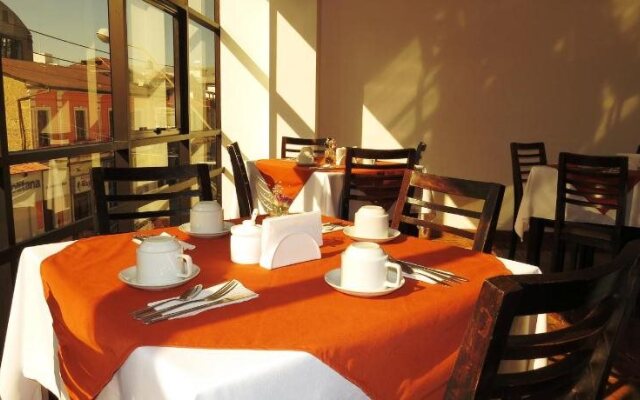IShA HOTEL