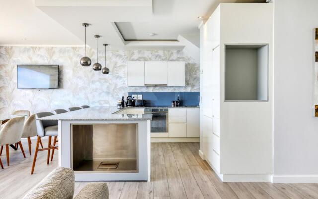 Houghton Villa - Camps Bay