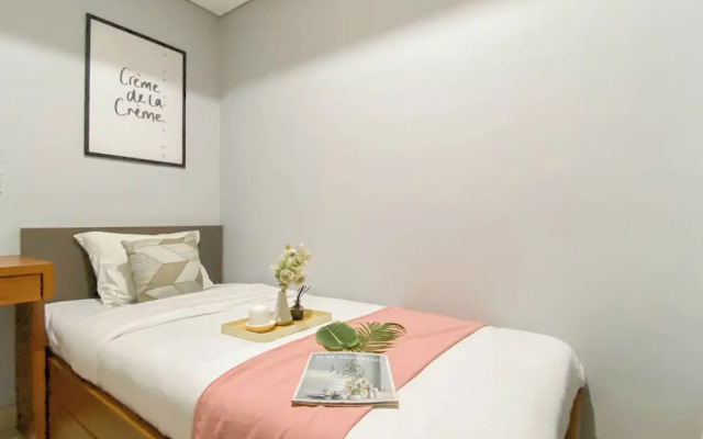 Simply Look And Best Deal 2BR at Pollux Chadstone Apartment