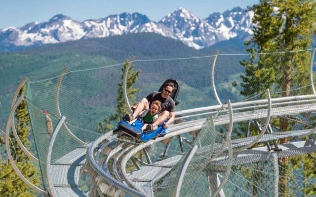 Lionshead Village - Landmark Condos 2 Bedroom