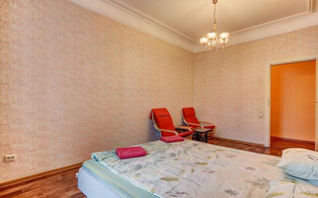 Апартаменты на улице Рубинштейна 1/43