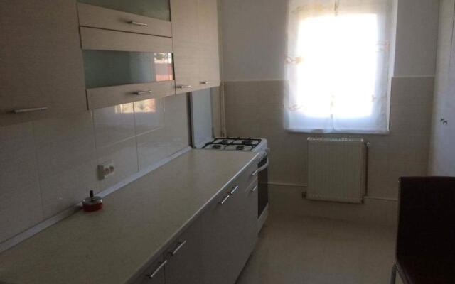 3 Rooms Aparthotel