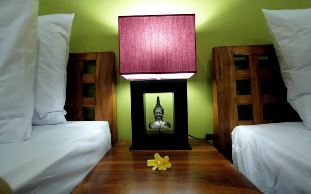 Maha Residence Guest House