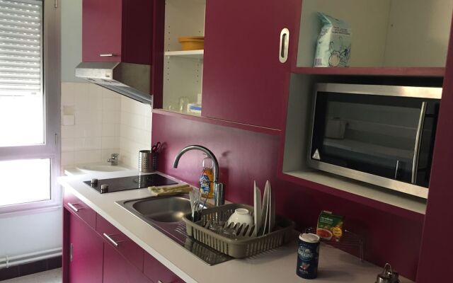 CRJS et Auberge de Jeunesse - Hostel