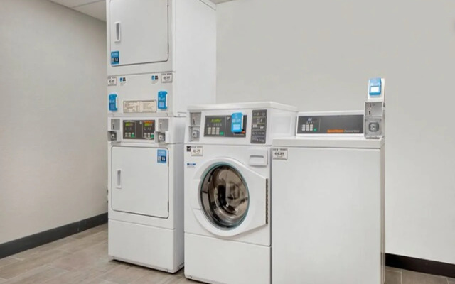 Motel 6 Fort Lauderdale, FL