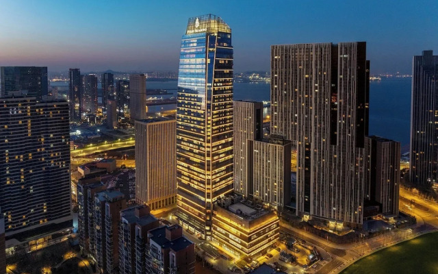Four Seasons Hotel Dalian