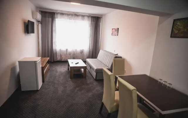 Petrosani Camere de Inchiriat - Hotel Petroshani srl