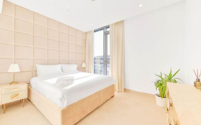 Luxury 2BR - Awesome Views - Ain Dubai