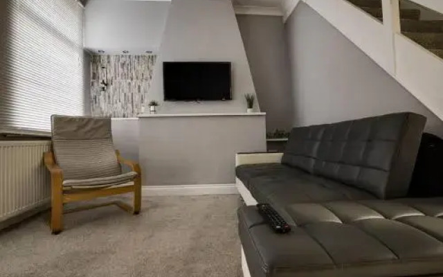 Haddon House - Workstays Company UK