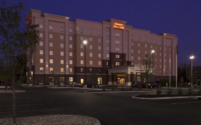 Hampton Inn & Suites Columbus/University Area