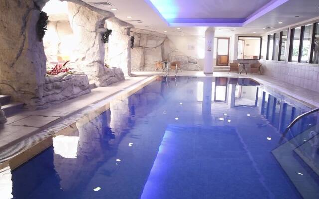 Cali Resort & Spa