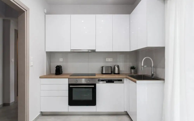 Remarkable 2BR Apartment in Paleo Faliro