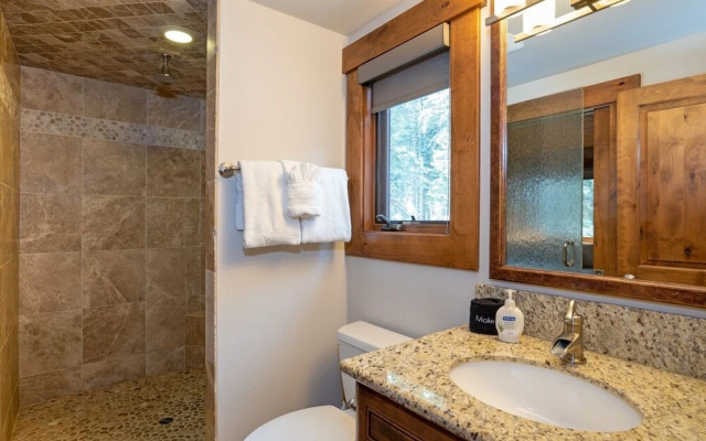 Muletail Hideaway 4 Bedroom Home by Redawning