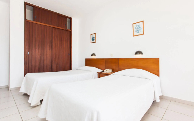 Don Tenorio Aparthotel