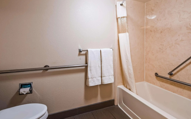 Best Western Airport Inn