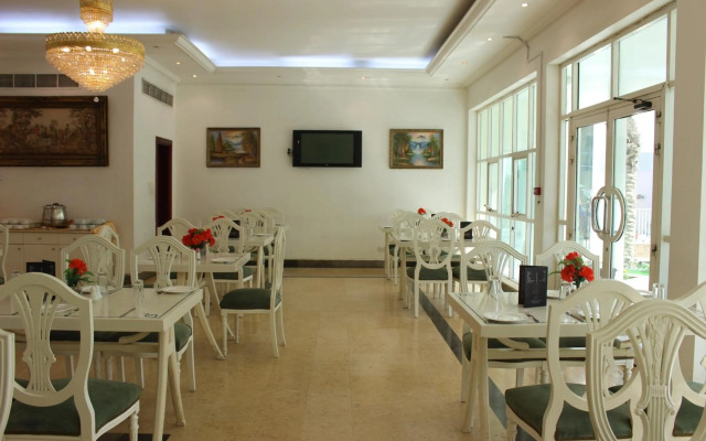 Royal Residence Hotel Apartments