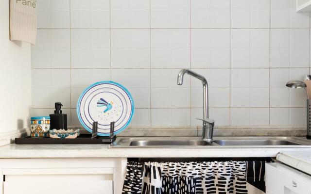 Trastevere Romantic Terraced Apartment