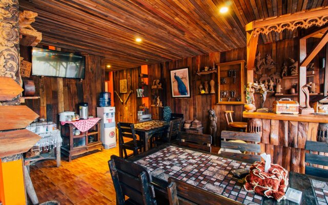 Honeyland Resort