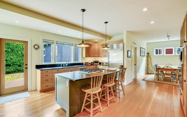 Sunset Hill Sea View - Five Bedroom Home