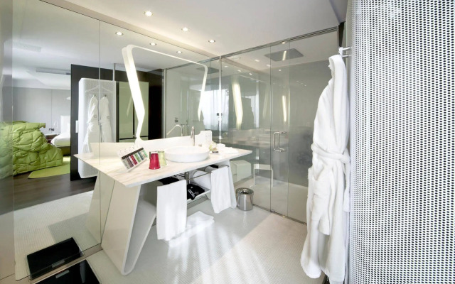 Palazzo Matteotti, The Dedica Anthology, Autograph Collection