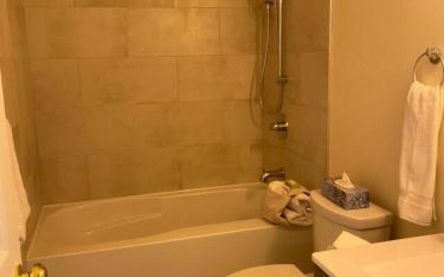 Sunset Peak - 3 Bed / 4 Bath Home