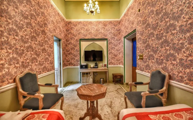 Nirbana Palace - A Heritage Hotel