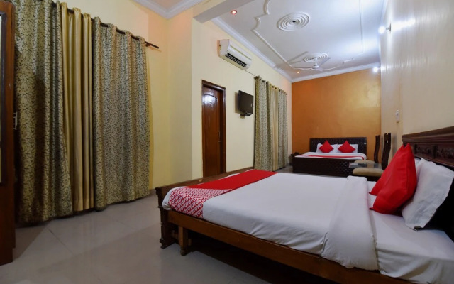 OYO 28146 Hotel Virsa
