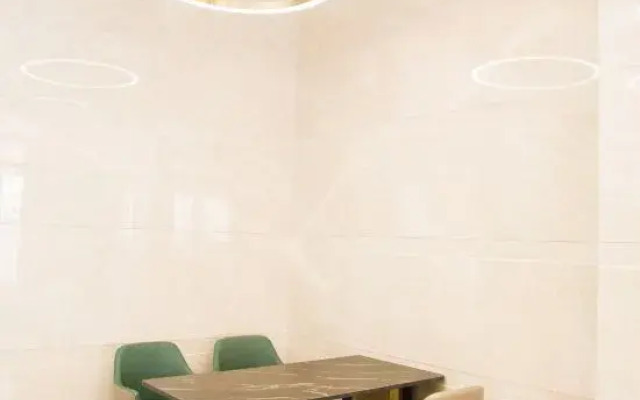 City convenient hotel