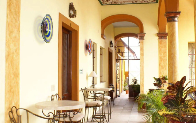 Casa Alebrijes Hotel